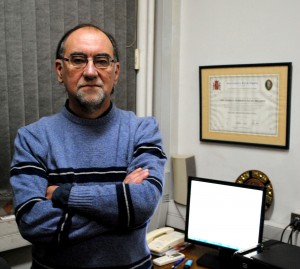 Rodrigo Palma Rodrigo Palma es ingeniero civil metalúrgico de la Universidad Federico Santa María y doctor ingeniero en materiales de la Universidad de Navarra. Hoy es subdirector del Departamento de Ingeniería Mecánica de la U. de Chile. Fue el fundador y primer presidente de la Sociedad Chilena de Metalúrgica y Materiales (SOCHIM).