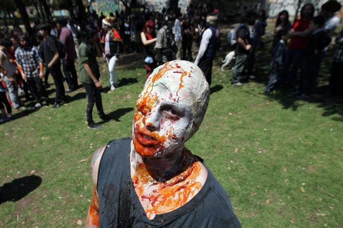 Vampiros y zombis en la literatura hispanoamericana reflejan tensiones sociales actuales