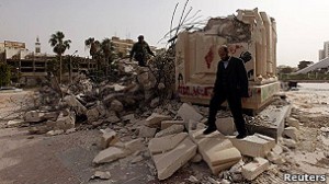 Extensas zonas de Bengasi aún están en ruinas por el intenso bombardeo ordenado por Gadafi.