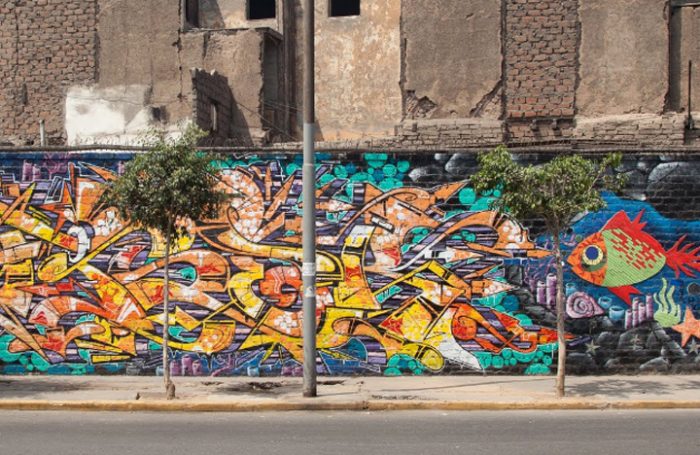 Mural de Fisek en Lima