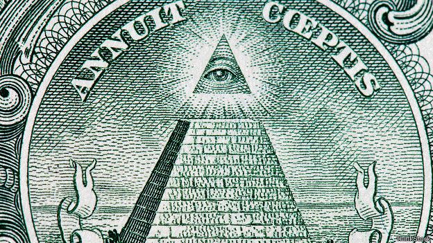 El famoso “ojo que todo lo ve” que aparece en los billetes de dólar se ha vinculado con los Illuminati.