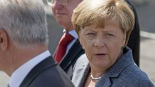 Merkel ha estado recordando "los ideales europeos compartidos".