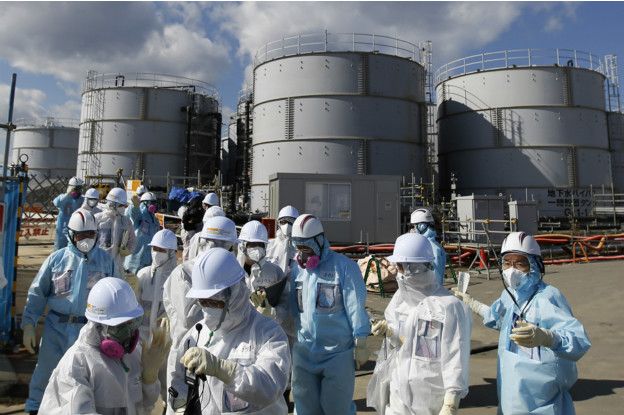 El terremoto y el tsunami provocaron también un desastre nuclear en la central de Fukushima.