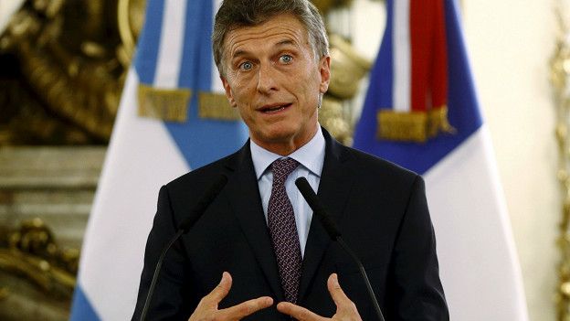 Los candidatos millonarios suelen mostrarse como una garantía de mayor honradez en la cosa pública.