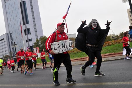 3 de Abril de 2016 / SANTIAGO Se realiza una nueva versión de la Maraton de Santiago, donde participan más de 28 mil personas. FOTO: SEBASTIAN BELTRAN GAETE / AGENCIAUNO