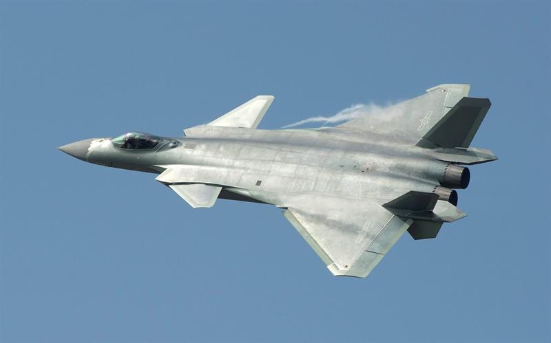 J20
