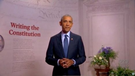 ¿Los extraterrestres "son reales"?: la afirmación matizada por Obama aviva rumores sobre el Área 51