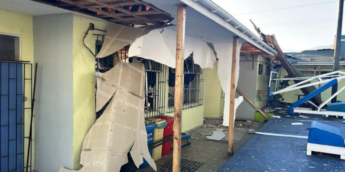 Explosión en liceo de Los Vilos: una profesora y dos alumnos resultaron heridos