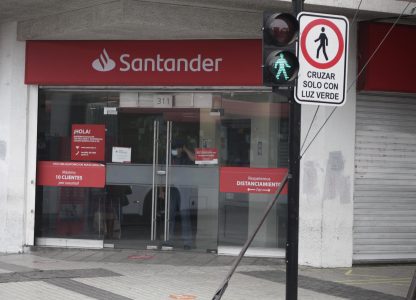 Santander sufre ataque informático: afectó a clientes de Chile, España y Uruguay