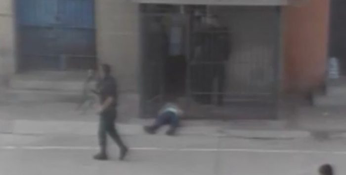 Gendarmes acusados de corrupción y homicidio van a juicio en Santiago y Arica