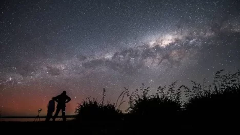 "Al cielo no le importan las fronteras. Y entonces la astronomía nos une como humanidad".
