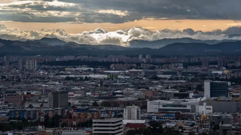 Los entrevistados por BBC Mundo coinciden en las mejoras generales experimentadas por Bogotá en los últimos años.