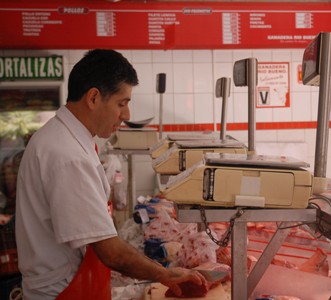 Cotizador Fiestas Patrias 2026: compara precios y ahorra en tus compras