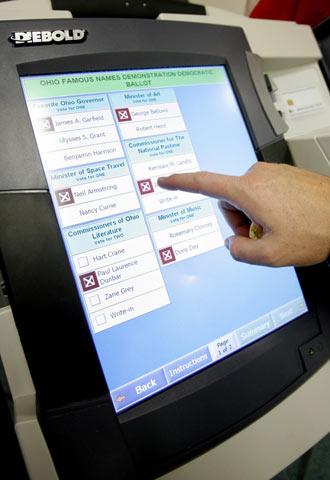 El gran desafío del voto digital y seguro en Chile