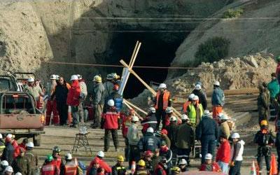 Balance del aniversario del rescate de los 33 mineros: Chile suma leyes, pero no política minera