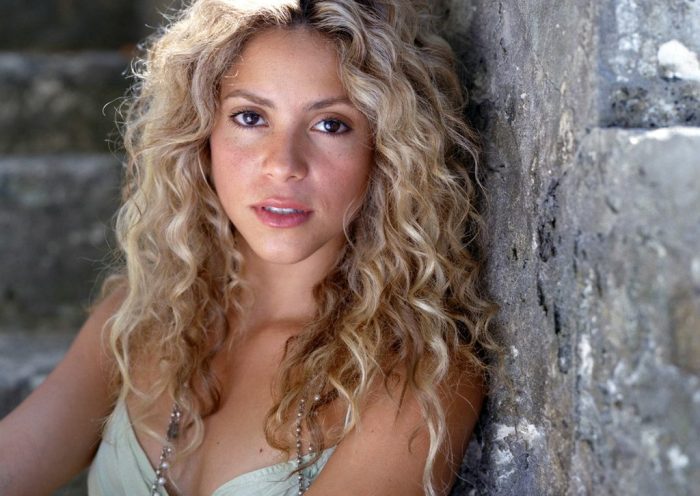 Para Shakira y otros VIP, la educación es la mejor inversión