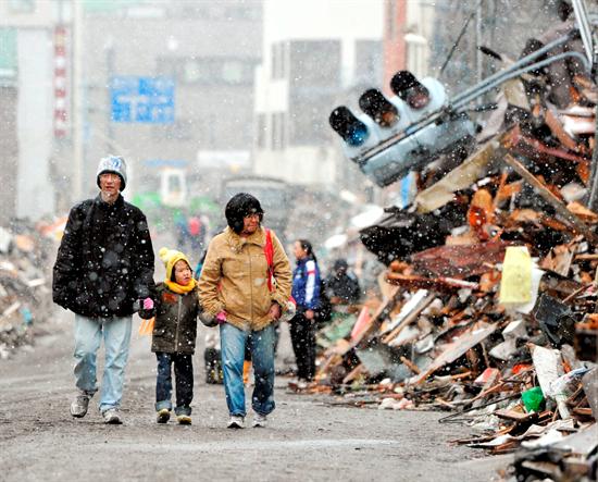 Terremoto en Japón: Gobierno pide a residentes que abandonen áreas costeras del noroeste