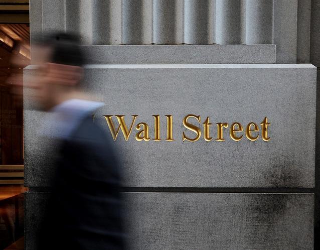 Wall Street califica como ‘positivo’ cambio en Hacienda pero advierte que todavía existen varias incertidumbres