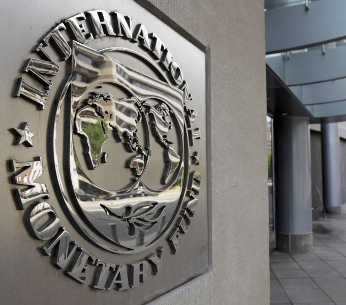 FMI llega a Argentina para negociaciones de deuda con Alberto Fernández