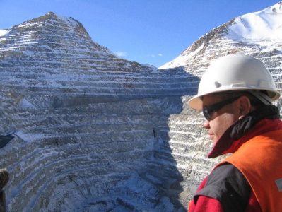 Trabajadores de mina Zaldívar de Antofagasta Minerals aprueban contrato y evitan huelga