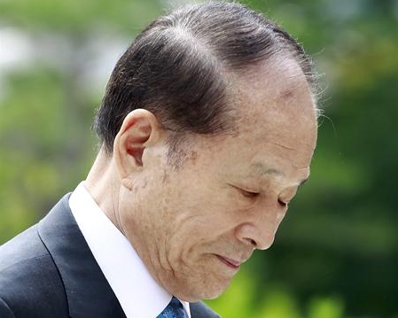 Hermano del presidente surcoreano ingresa en prisión acusado de corrupción