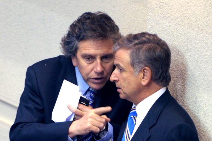 Voltereta durante votación de la reforma tributaria marca nuevo fracaso del Gobierno