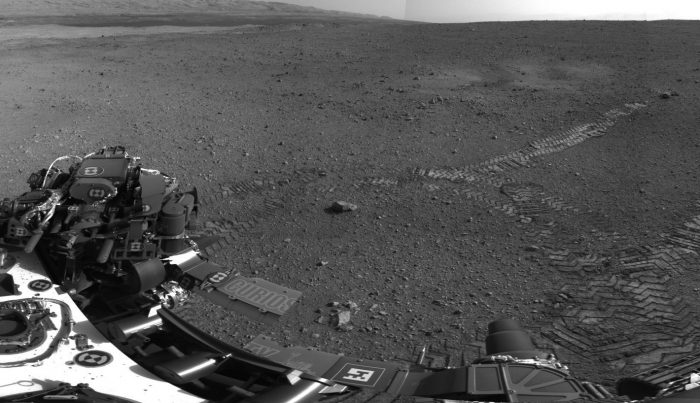 El explorador Curiosity deja ya su «huella» en Marte