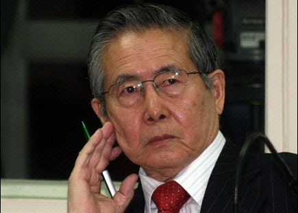 Hijos de Fujimori presentan pedido de indulto humanitario