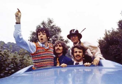 Imágenes inéditas de The Beatles en el rodaje de Magical Mistery Tour