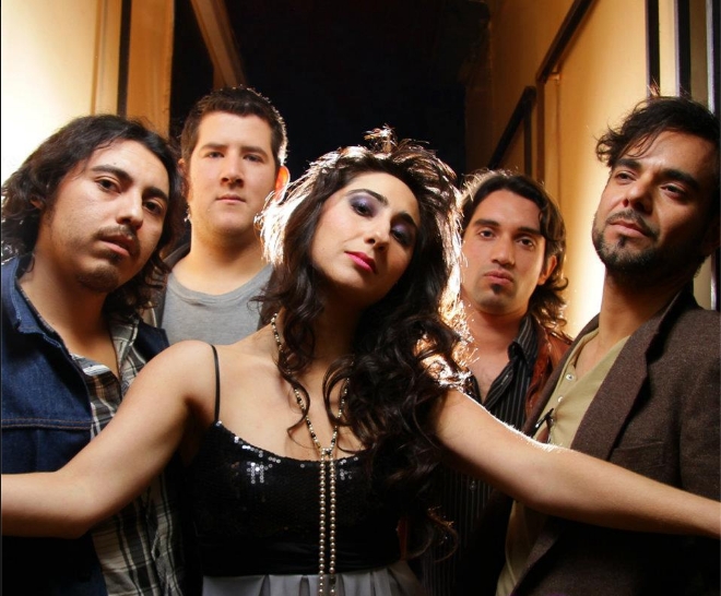 “Amor Artificial”, el single debut de Marcia González y su banda Meridiano