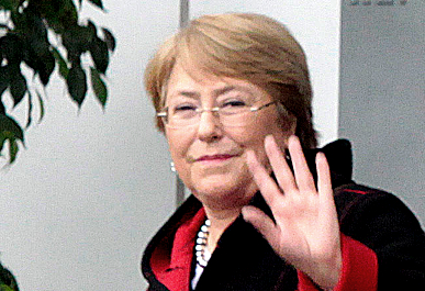 Bachelet fija para marzo su desembarco político y marca la agenda presidencial