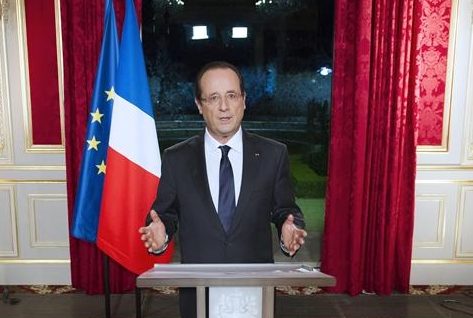 Hollande dice que su gran objetivo para 2013 es poner fin al aumento de la cesantía