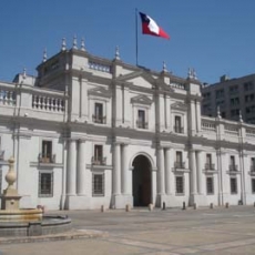 La Moneda pide «restar dramatismo» a participación de ministros en Consejo UDI