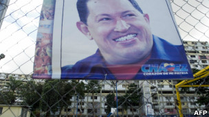 Chávez sigue en Cuba y se sabe poco de su verdadero estado de salud.