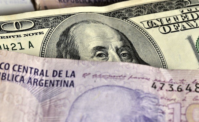 Devaluación que necesita Argentina será dolorosa para firmas extranjeras