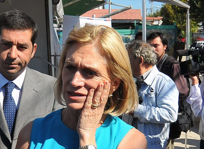 Matthei aconseja a las chilenas: «¡Que se divorcien de una vez por todas… para eso hicimos ley de divorcio!”