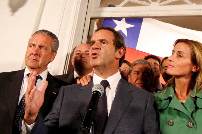 Allamand usa tono conciliador con Pablo Longueira pero critica «caudillismo» y «mesianismo» de la centro derecha