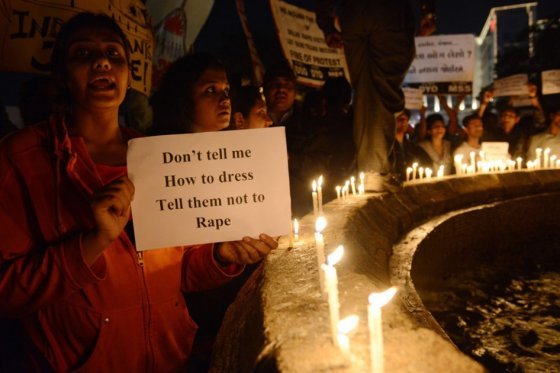 Una niña de 5 años en estado grave tras ser violada durante dos días en India