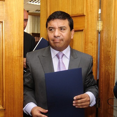 Comisión de Ética instará a Velásquez a que renuncie a su cargo en la Cámara