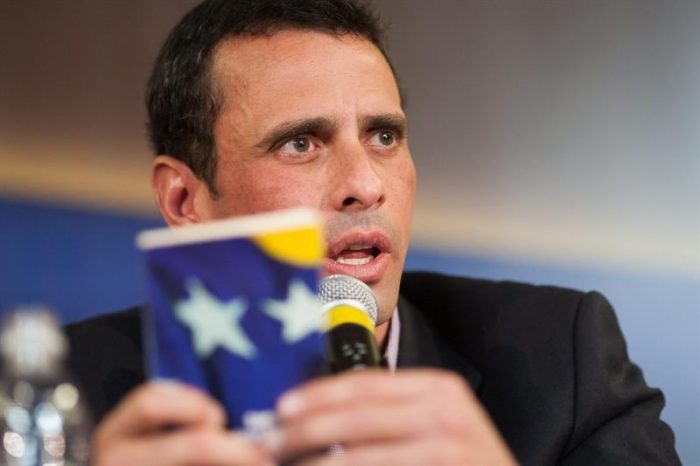 Capriles da inicio a su campaña electoral calificando a Maduro como una imitación