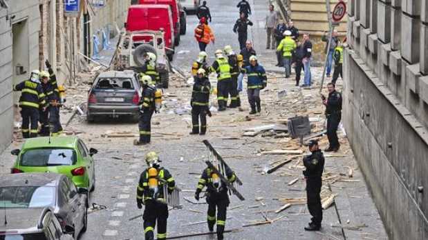 Al menos cuarenta heridos por una explosión en el centro de Praga
