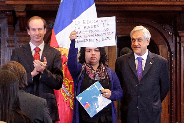 La profesora del cartel contra el lucro que puso en aprietos a Piñera