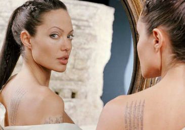 Angelina Jolie se somete a una doble mastectomía preventiva de cáncer de mama
