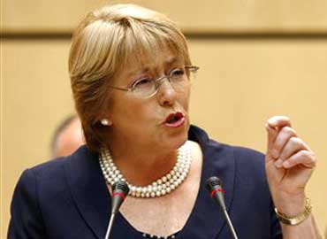 Bachelet aseguró que hay quienes han sido «presionados» a no apayarla
