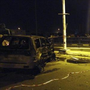 Al menos 14 muertos y 67 heridos tras explosión de dos coches bomba en Irak