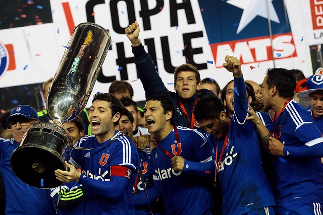 Fútbol: La ‘U’ se llevó agónicamente la final de la Copa Chile ante una mezquina UC