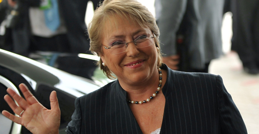 Bachelet pretende realizar una «cumbre» para los candidatos presidenciales de la oposición