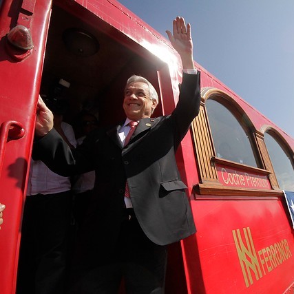 Piñera conmemora centenario de ferrocarril Arica-La Paz  y recalca que «Chile ha cumplido fielmente» tratado de 1904
