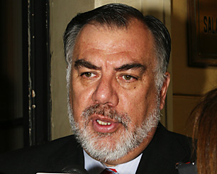 Presidente del PS y participación de Velasco en primarias: «Qué bueno que haya retornado a la sensatez»