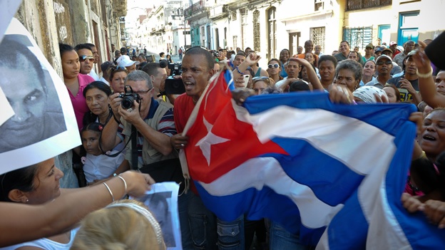 Grupo cubano DDHH reporta 366 arrestos y se preocupa por ayuno de disidentes